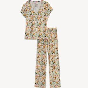 NWOT Magnetic Me Women's Magnetic PJ Set in Seraphina
